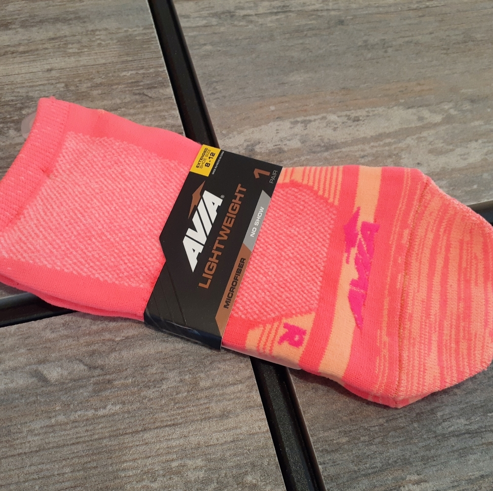 Socks - Picture 2 of 8